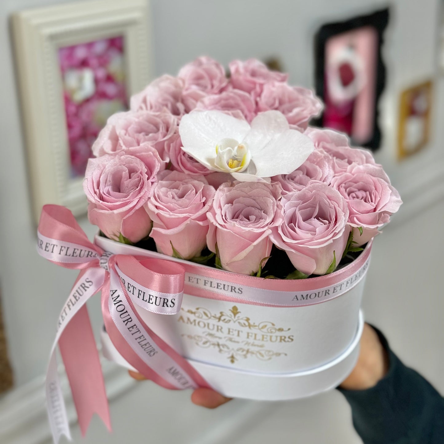 VD Love Me Tender Floral Arrangement