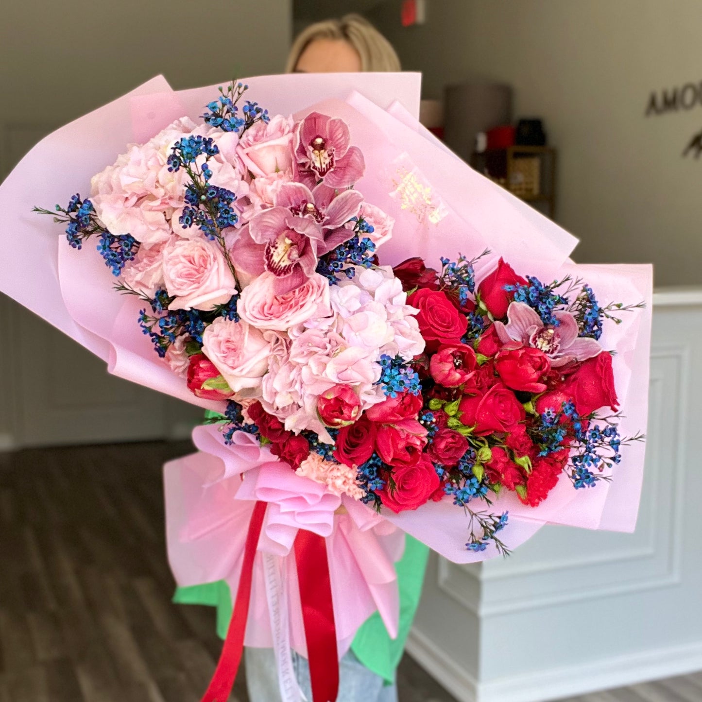 Tati Flower Bouquet, front