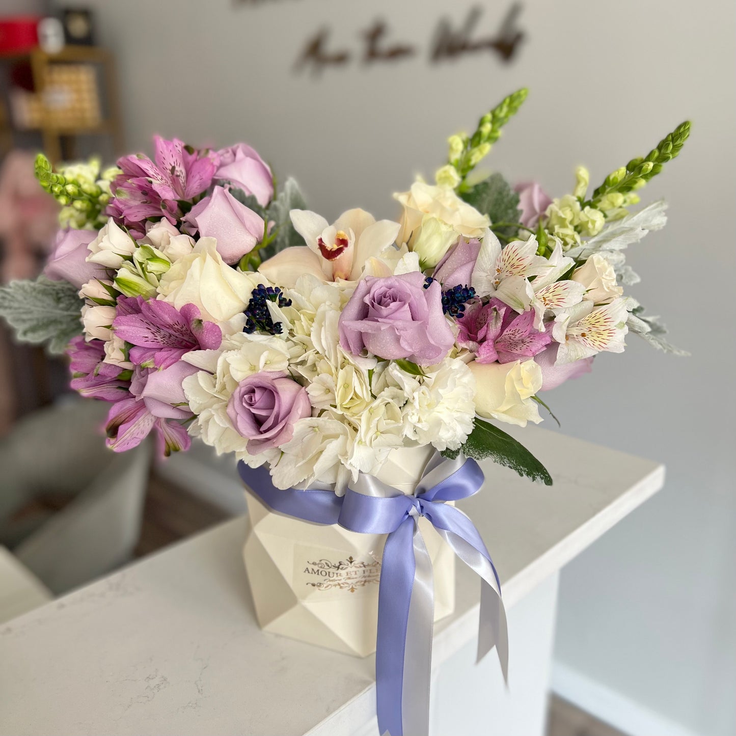 Dimitra Floral Arrangement, flower box