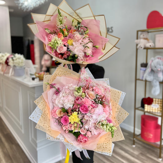Designer's Choice Large bouquet, flower bouquet 2 pinks