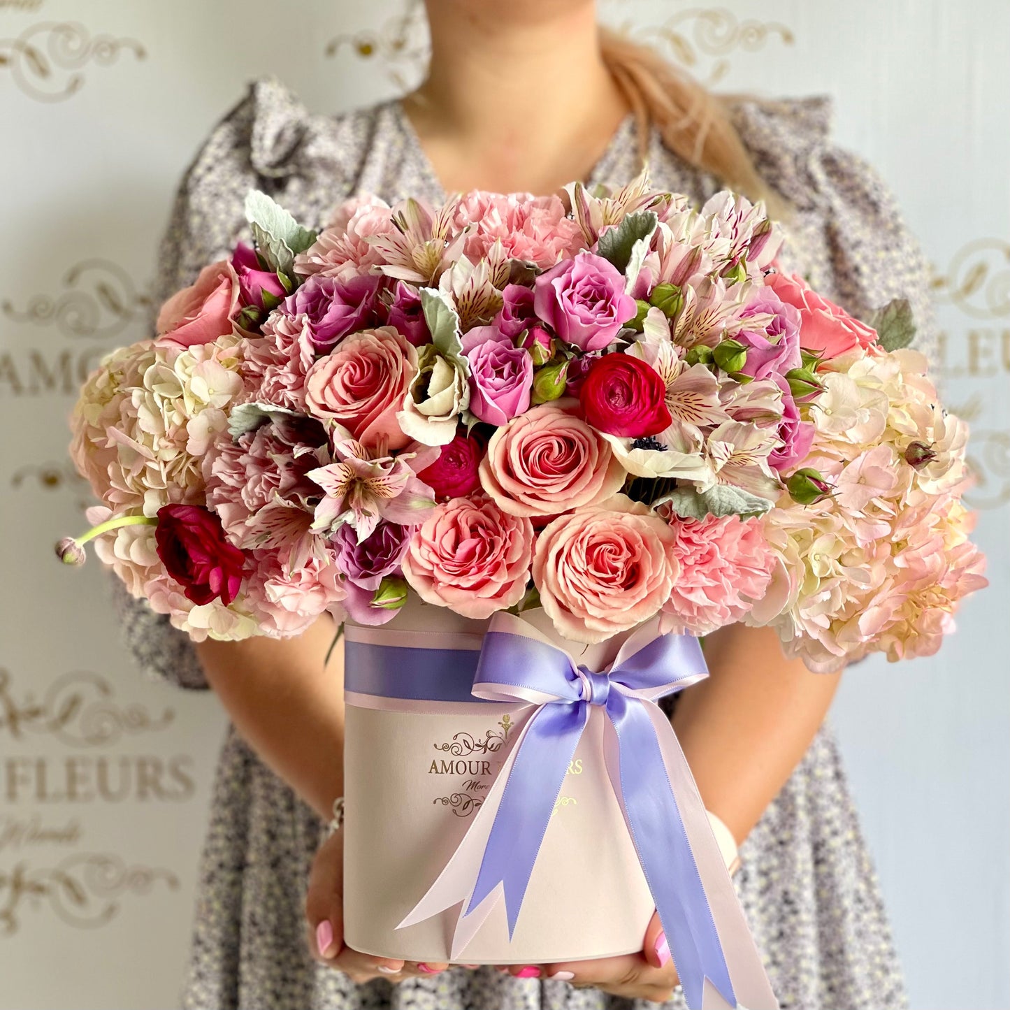 Mi Amor petite Floral Arrangement, with alstromeria