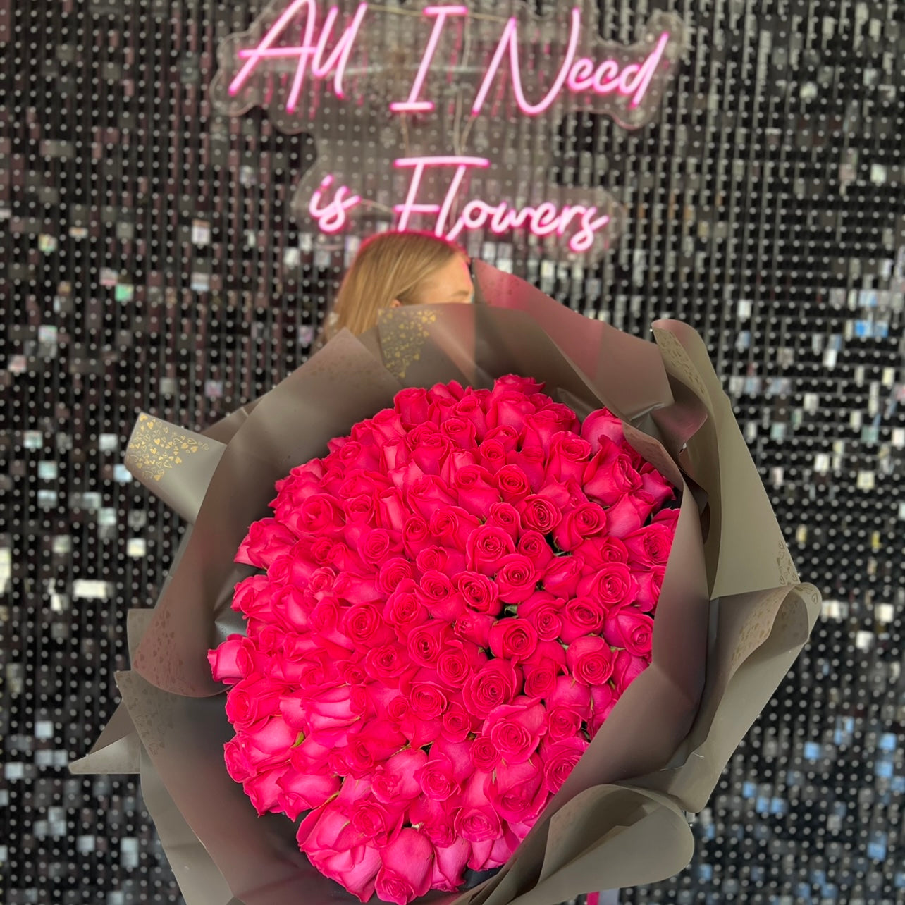 150 roses bouquet, pink roses bouquet