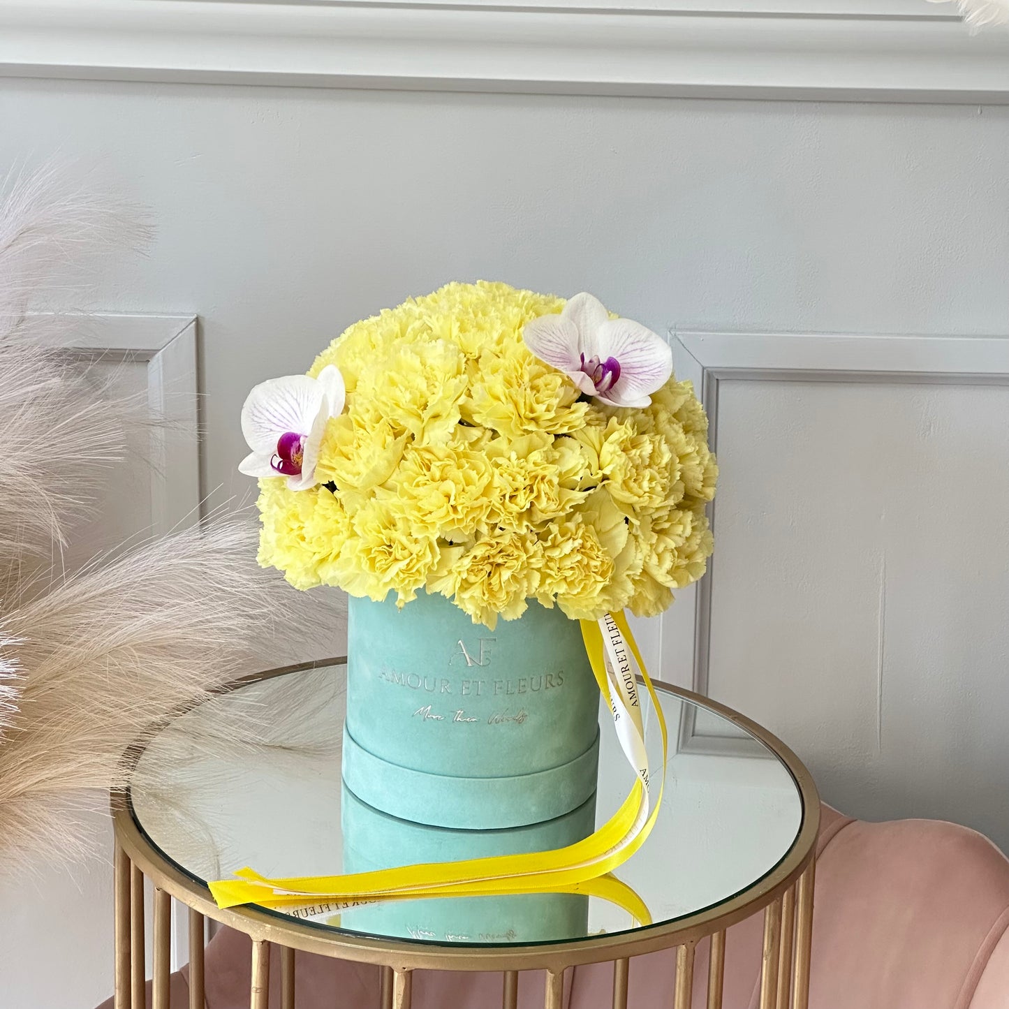 Bumblebee Floral Arrangement, flower box size