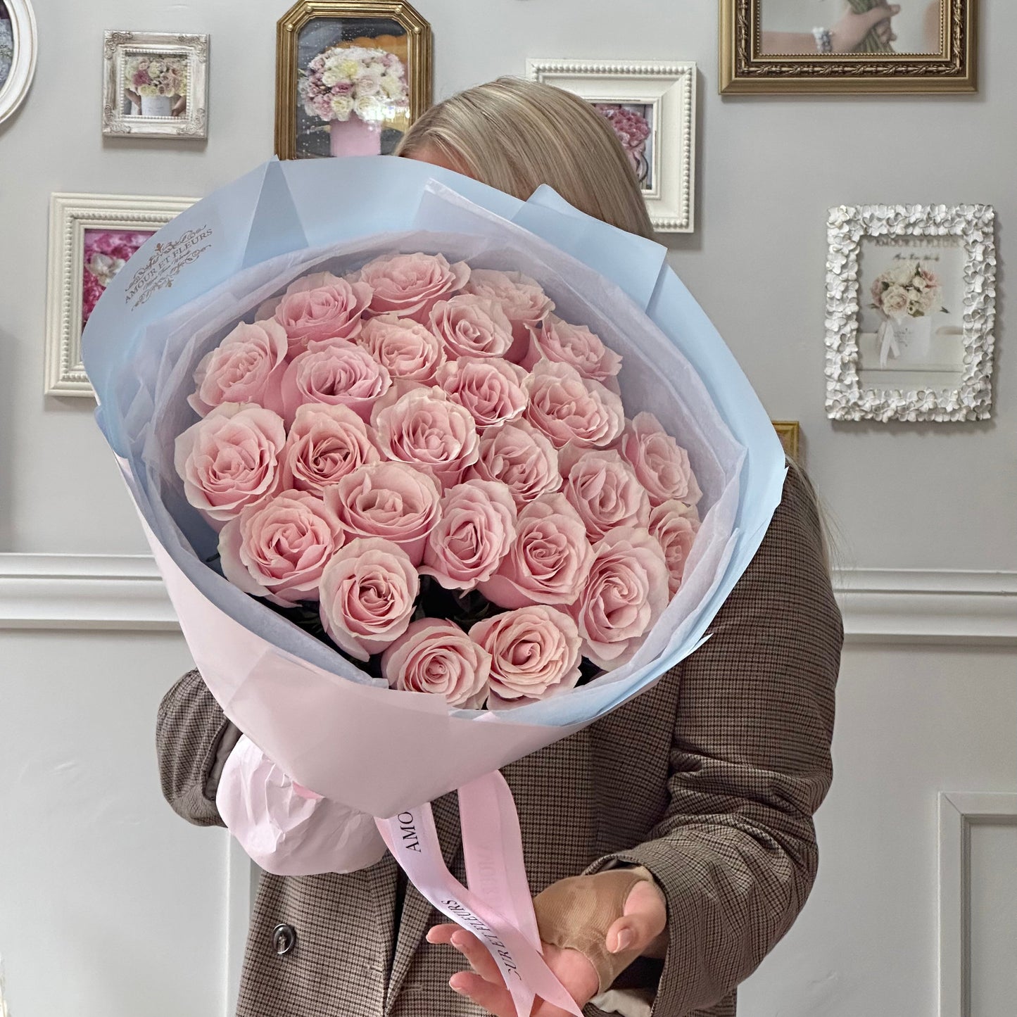 MD 25 Roses Bouquet