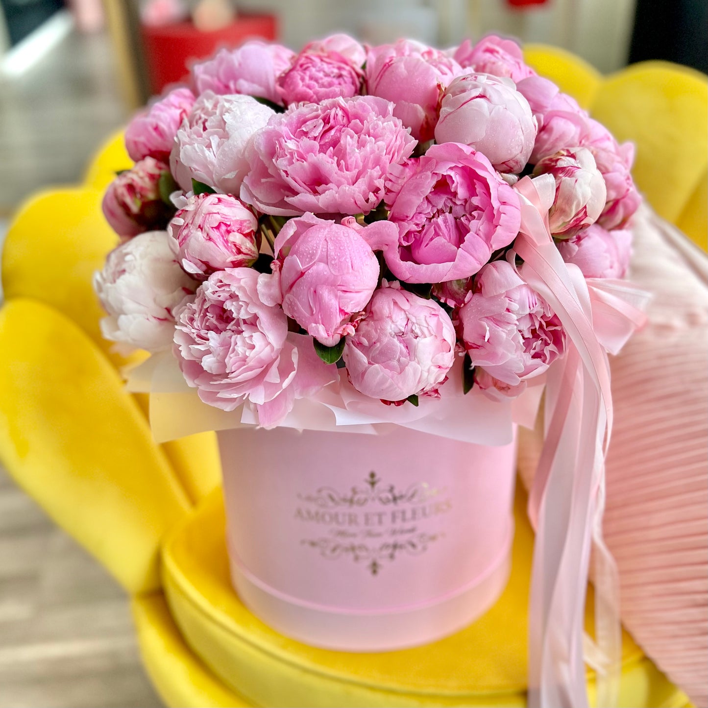 Box of Heaven Floral Arrangement, flower box pink